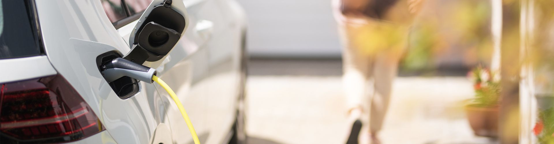 Pearce Electrical provide a comprehensive range of professional electrical services.